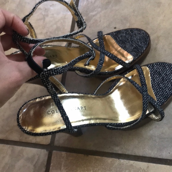 Like new Colin Stuart heels. - Picture 5 of 8